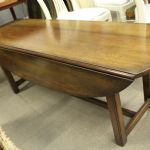 909 8510 COFFEE TABLE